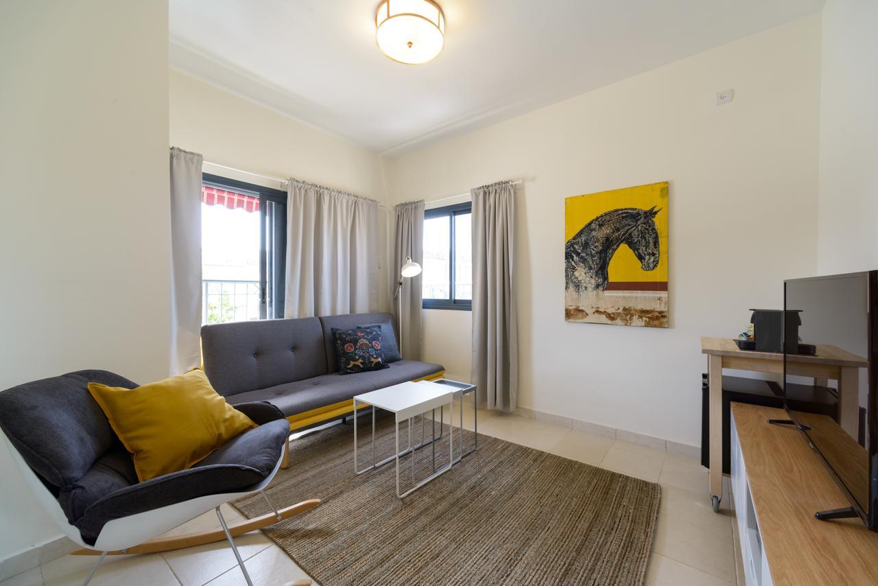 Luka 15 - By Beach Apartments Tlv Tel Aviv Bilik gambar